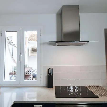 Apartament Casa Riad With Spacious Patio - Tcm